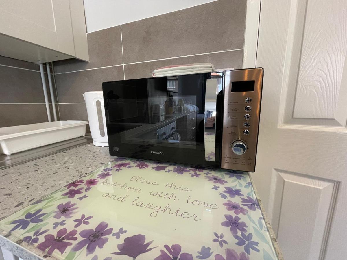 Large Ground Floor Studio Holiday Apartment Skegness - Flat 12 Bagian luar foto