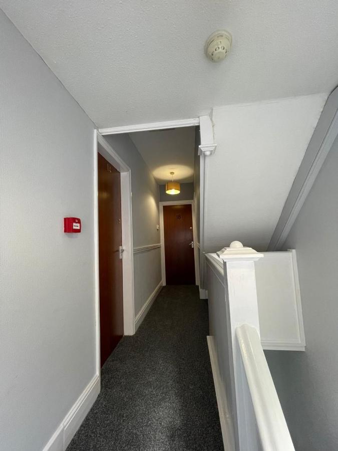 Large Ground Floor Studio Holiday Apartment Skegness - Flat 12 Bagian luar foto